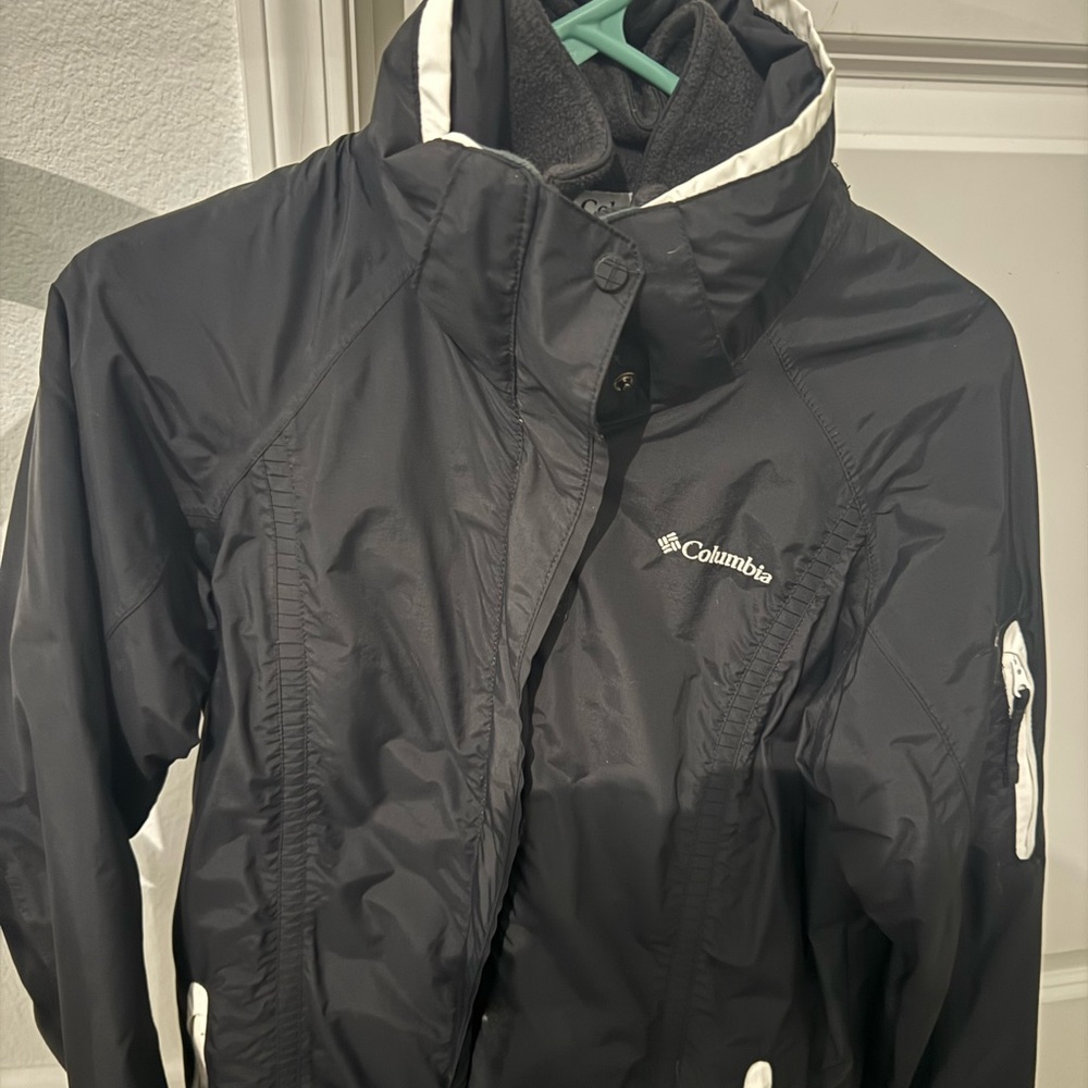 Columbia Women's Ski Jacket - includes zip out fleece- waterproof